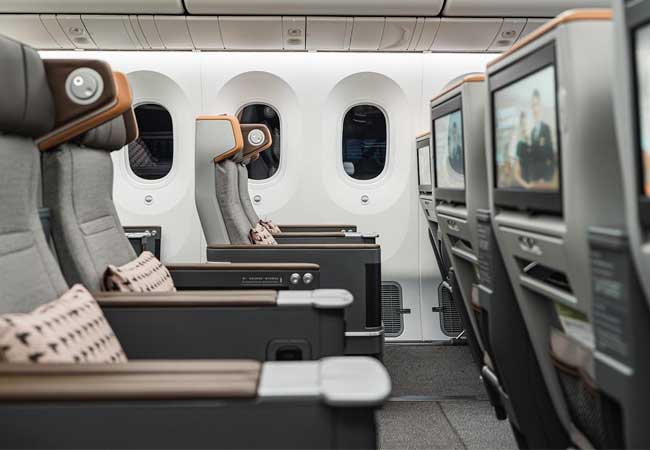 Ảnh 3: Khoang Phổ thông cao cấp (Premium Economy) nổi tiếng của EVA Air.